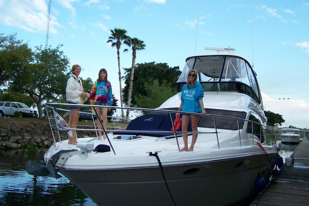 קלוויסטון Roland Martin Marina/Resort מראה חיצוני תמונה